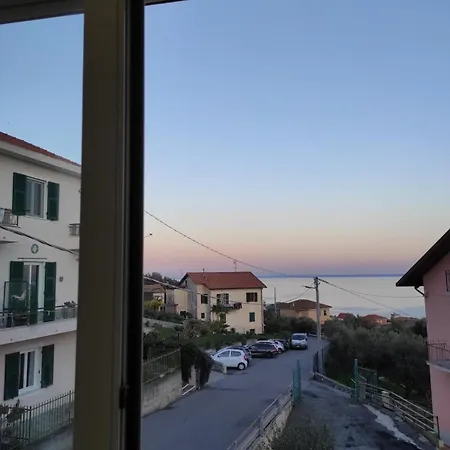 Apartment Vista Dai Pini Varraze